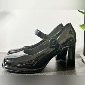 Basto Black Mary Jane Heels